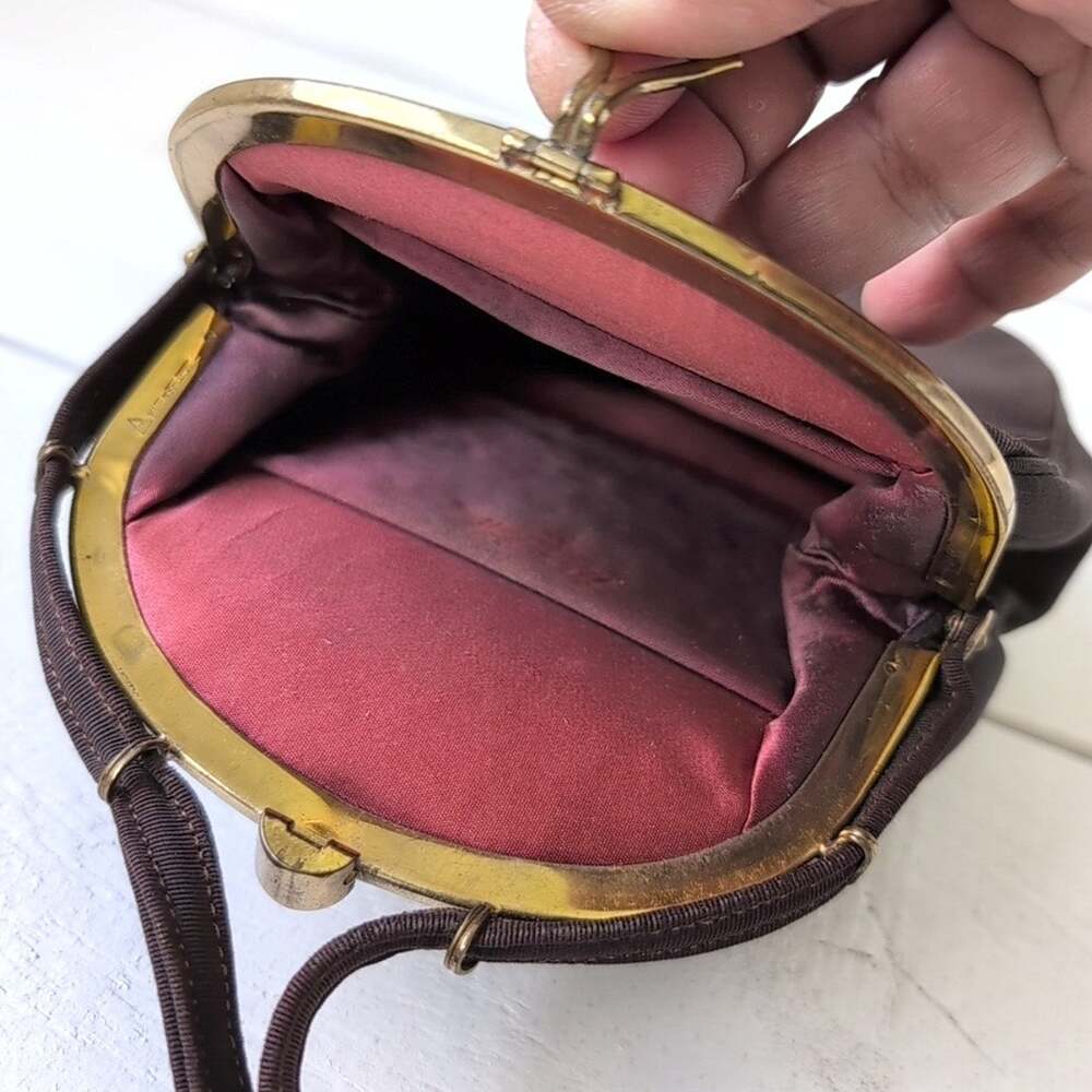 Vintage Mel-Ton brown fabric handbag/purse with gold tone metal frame - Picture 6 of 13